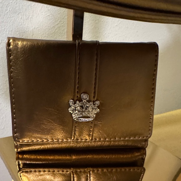 Metallic Bronze Shoulder Bag - Picture 3 of 8